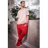 Styl a funkčnost! Tato kombinace vlastností dokonale vystihuje naše tepláky „joggers“. Buď připraven na trénink kdykoliv a kdekoliv! Skvěle se hodí i do společnosti.