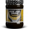 Nesnášíš ranní vstávání nebo se ti občas nechce cvičit? Dej si před tréninkem TITANUS pre-workout Rise and Shine a uvidíš, jak rychle se dostaví explozivní dávka energie. Tento účinný nakopávač namíchal trenér a mistr Evropy Aleš Lamka tak, aby posunul tvůj trénink i tvé tělo na profi úroveň. 